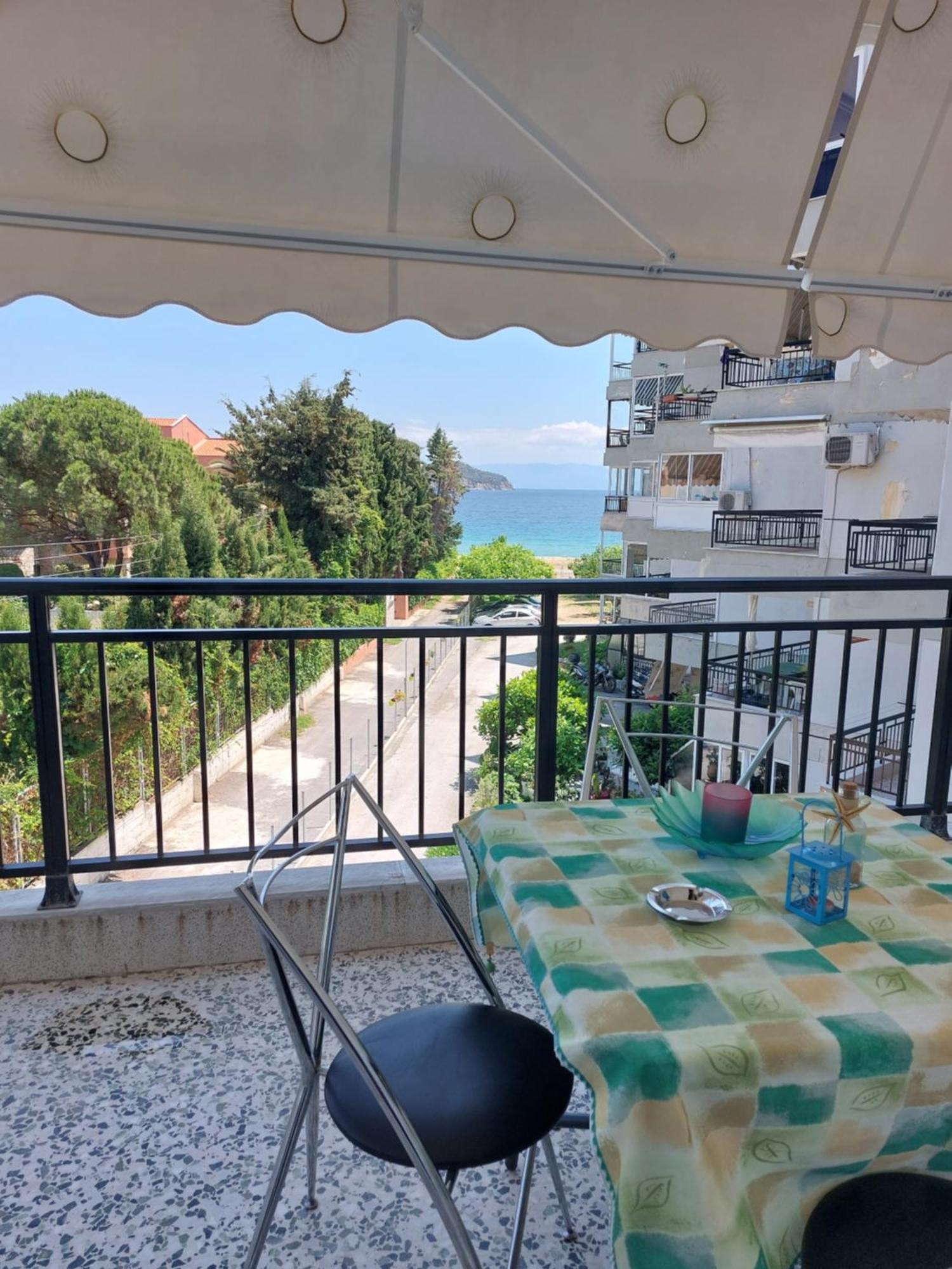 Luminosa Seaview Apartment Nea Iraklitsa Kültér fotó